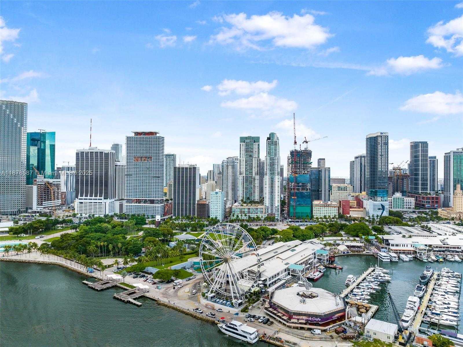 Small Image of 253 NORTH EAST 2ND ST #3309 + DEN, Miami Number 43