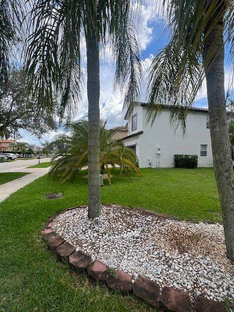Small Image of 1298 NORTH WEST 192ND TER, Pembroke Pines Number 5