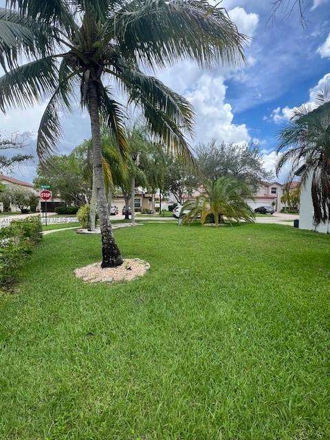 Small Image of 1298 NORTH WEST 192ND TER, Pembroke Pines Number 6