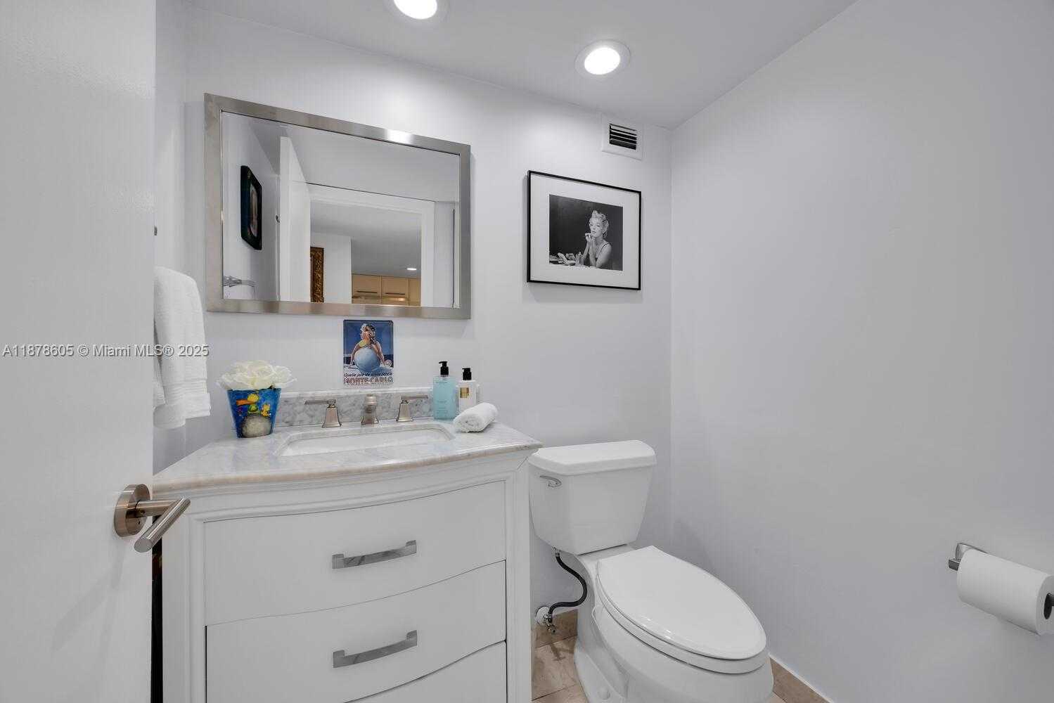Small Image of 1915 BRICKELL AVE #C1205, Miami Number 12