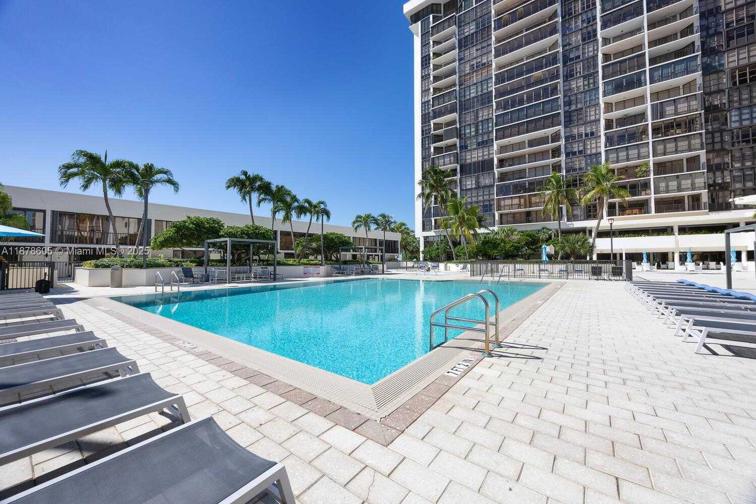 Small Image of 1915 BRICKELL AVE #C1205, Miami Number 14