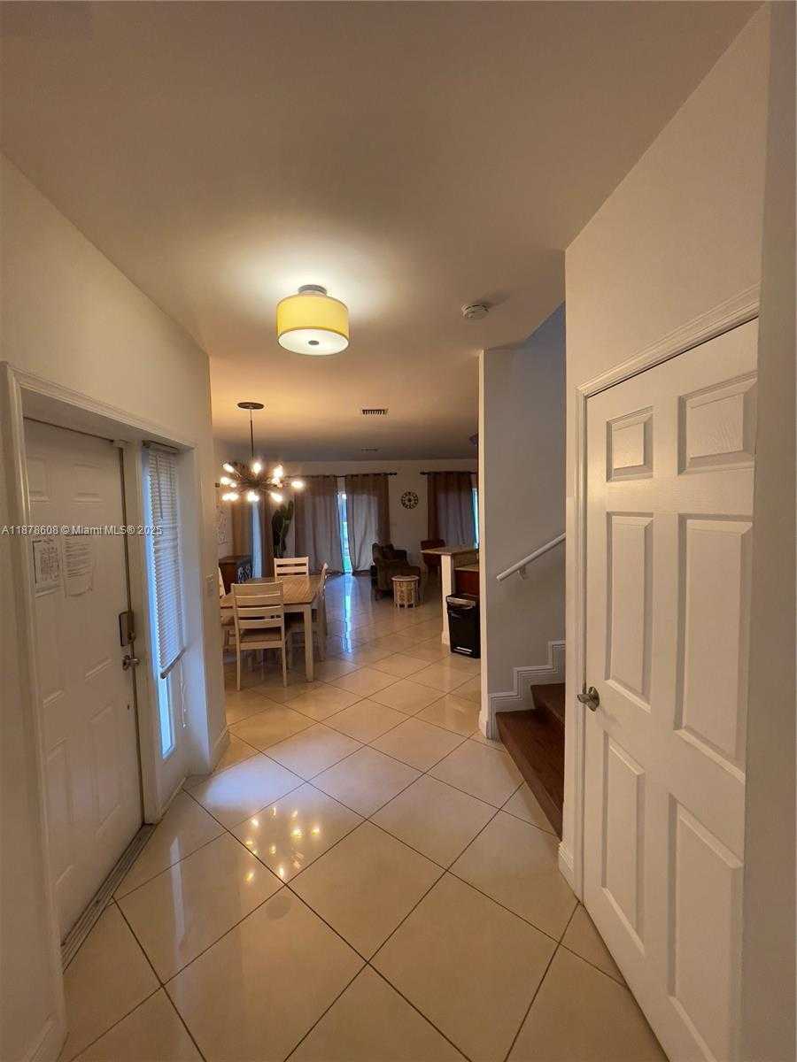 Small Image of 3470 NORTH WEST 17TH TER #3470, Oakland Park Number 6