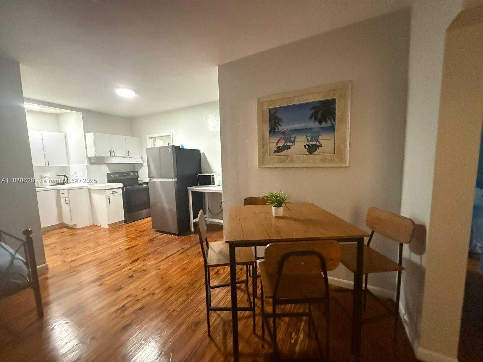 Small Image of 1289 MARSEILLE DR #46, Miami Beach Number 12