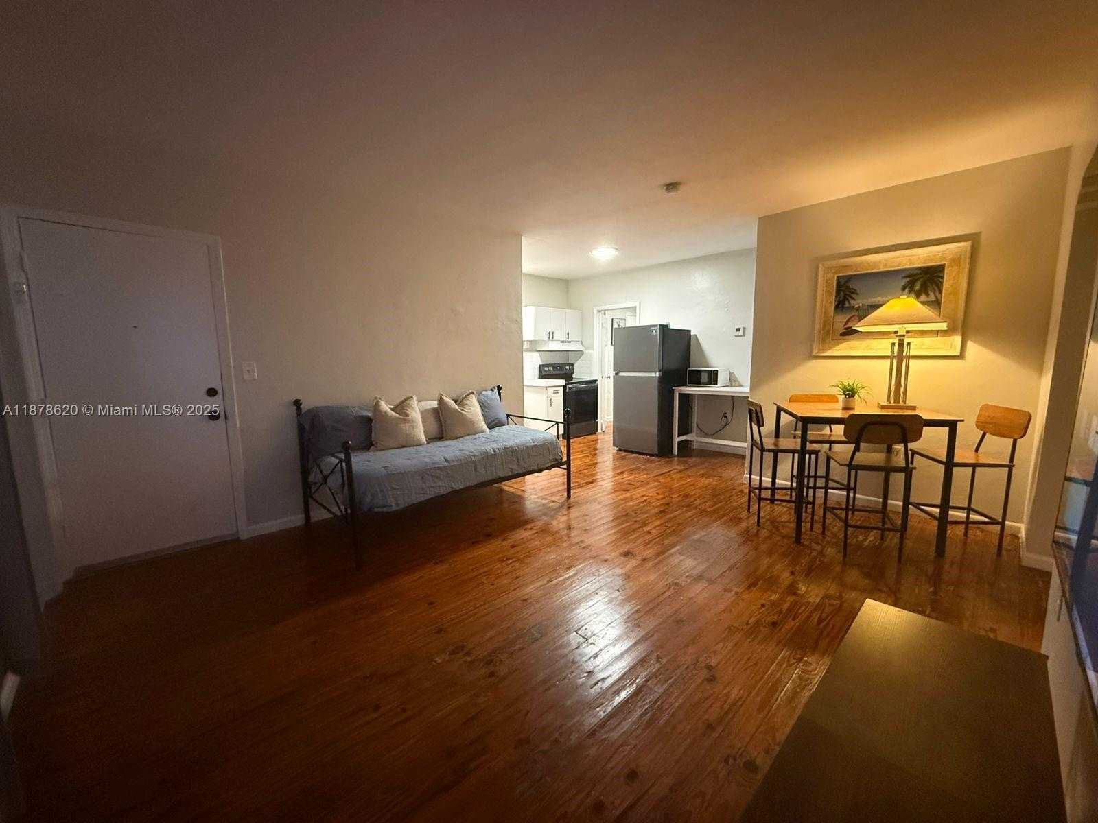 Small Image of 1289 MARSEILLE DR #46, Miami Beach Number 13