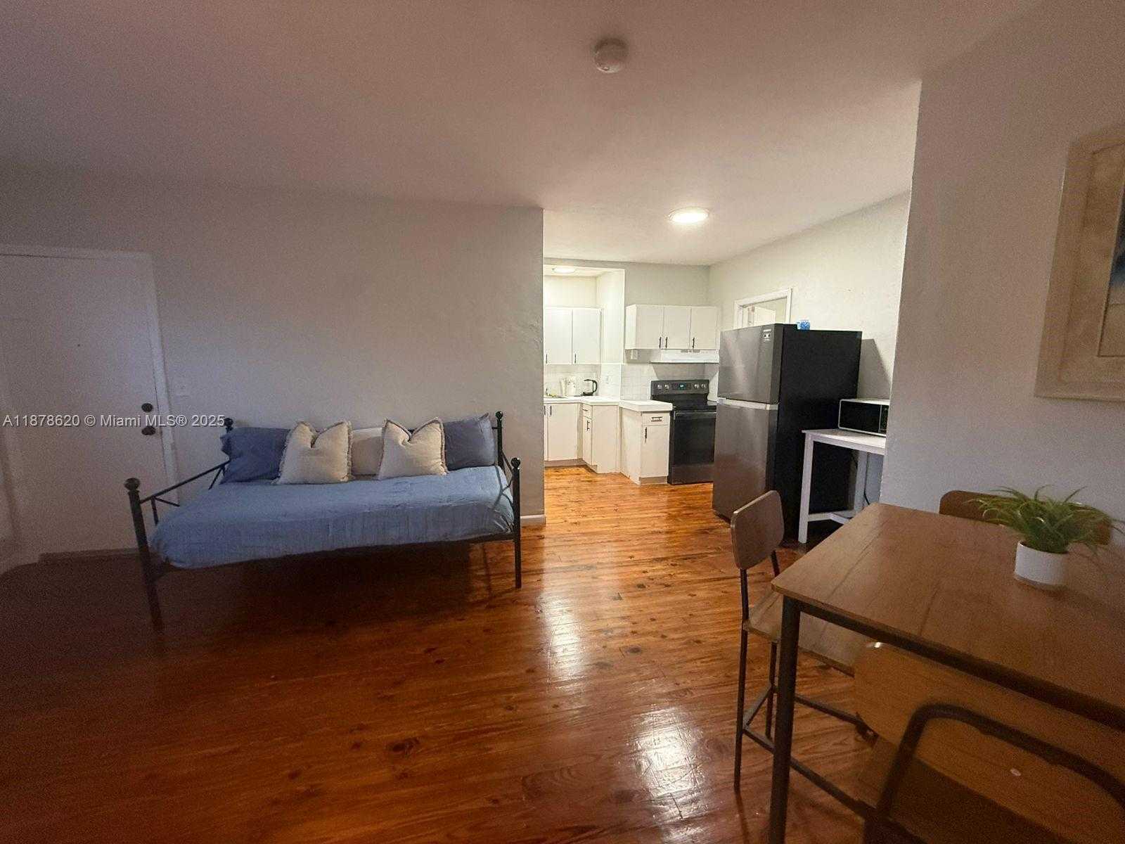 Small Image of 1289 MARSEILLE DR #46, Miami Beach Number 29