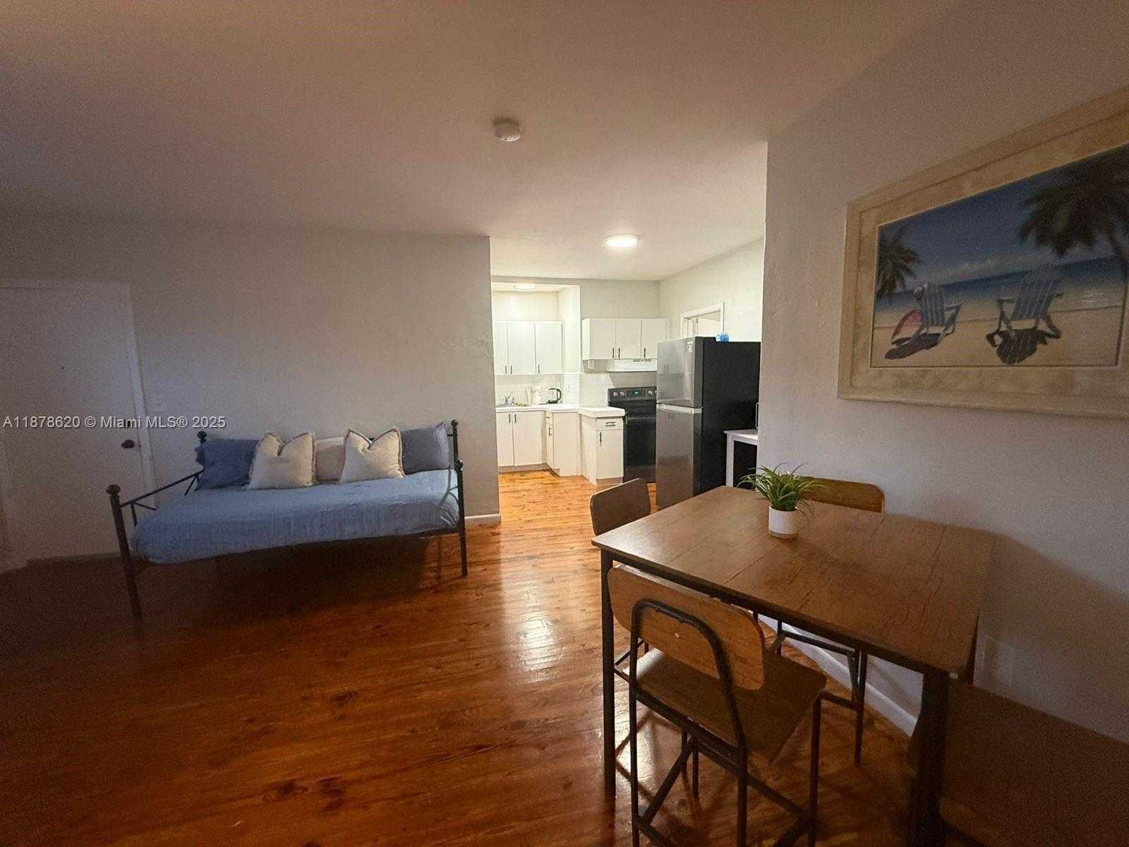 Small Image of 1289 MARSEILLE DR #46, Miami Beach Number 30