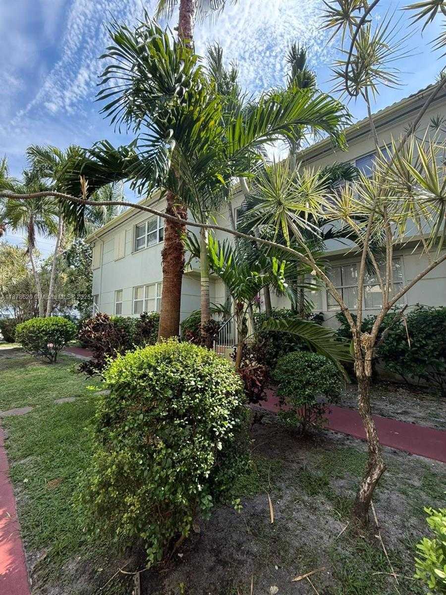 Small Image of 1289 MARSEILLE DR #46, Miami Beach Number 78
