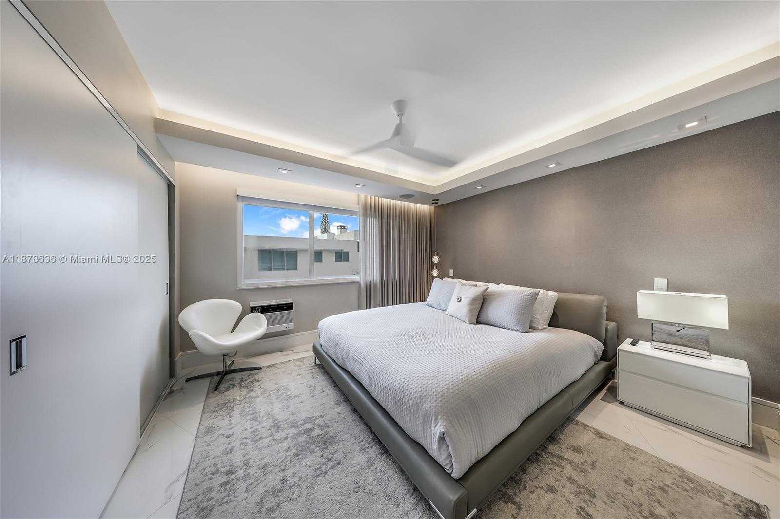 Small Image of 10190 COLLINS AVE #203, Bal Harbour Number 11