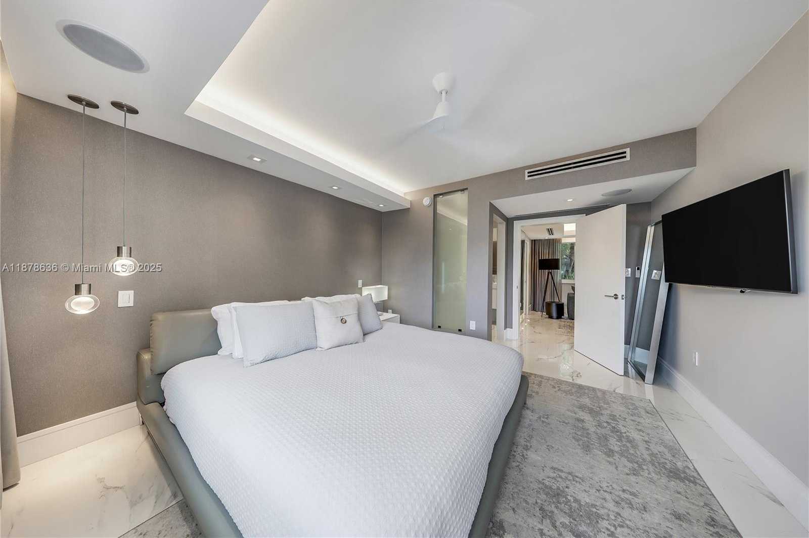 Small Image of 10190 COLLINS AVE #203, Bal Harbour Number 12