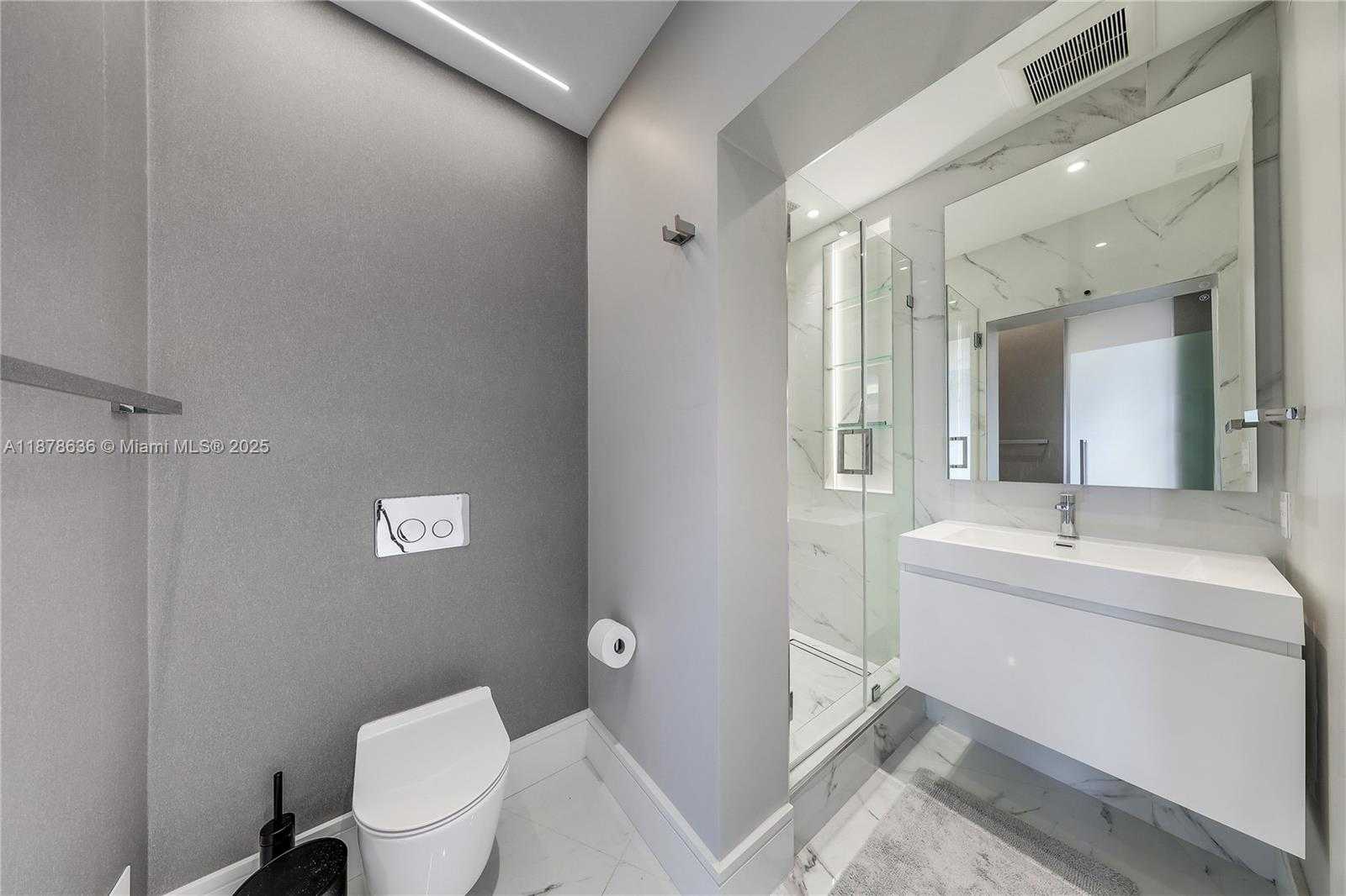Small Image of 10190 COLLINS AVE #203, Bal Harbour Number 16