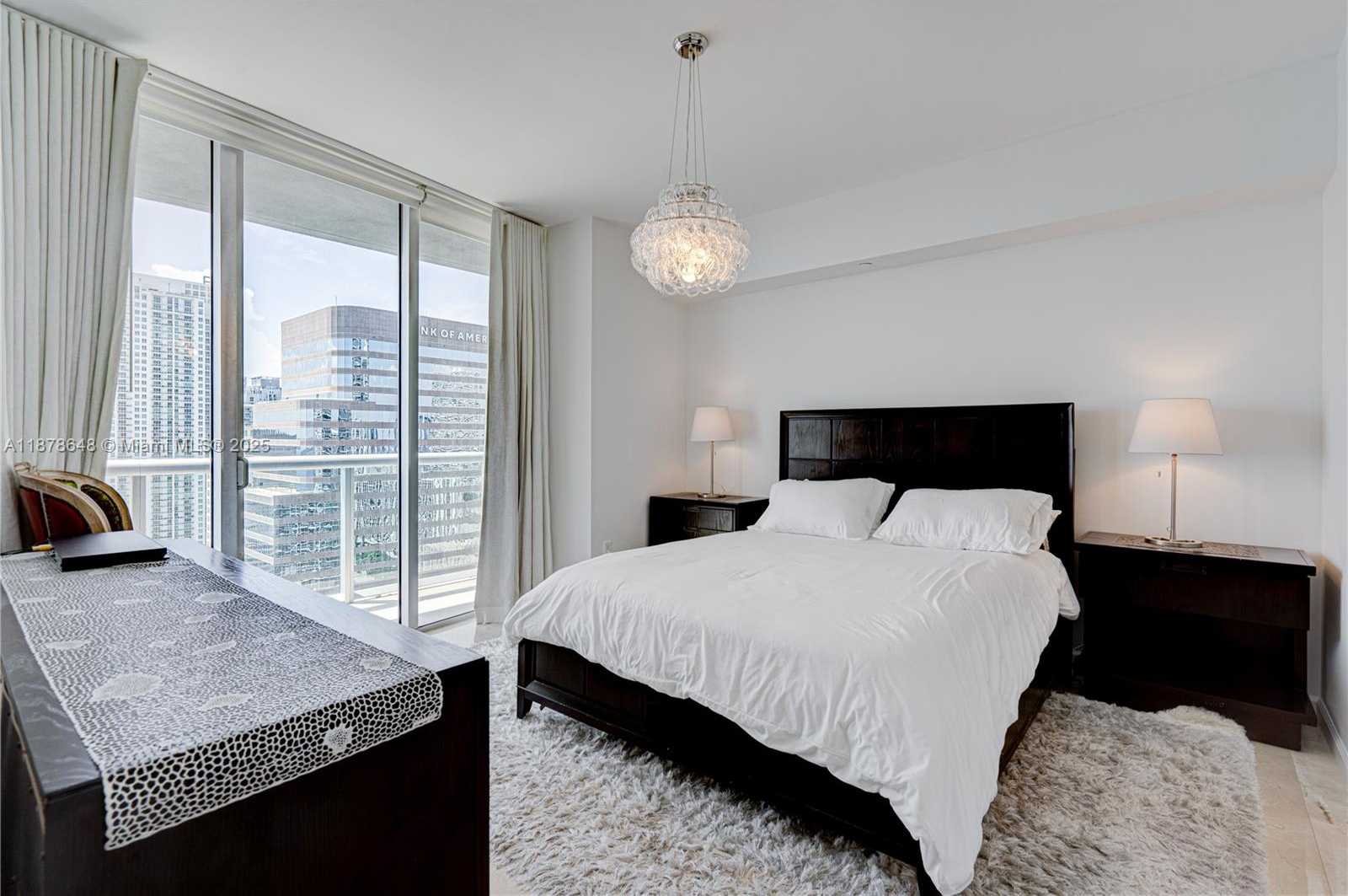 Small Image of 495 BRICKELL AVE #3505, Miami Number 25