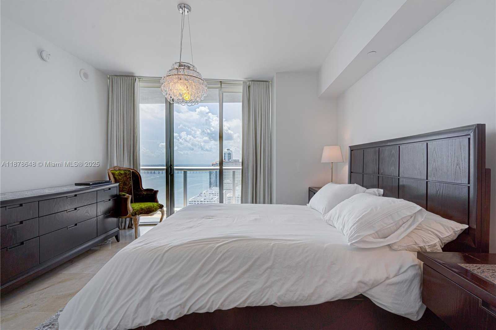 Small Image of 495 BRICKELL AVE #3505, Miami Number 27