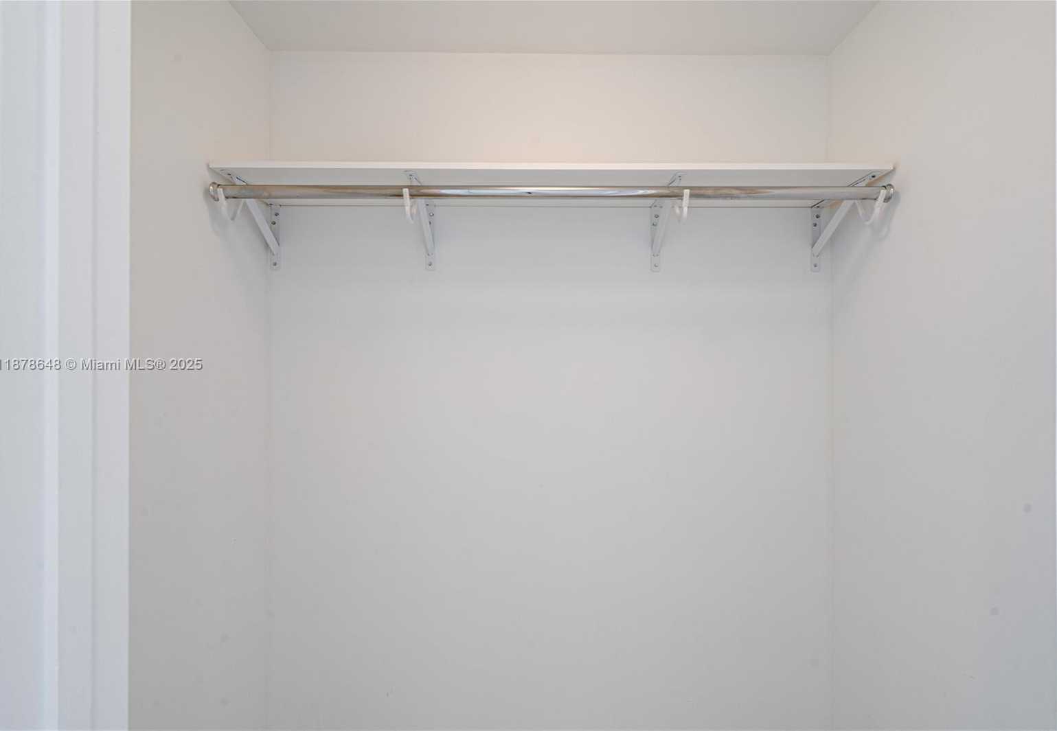 Small Image of 495 BRICKELL AVE #3505, Miami Number 38