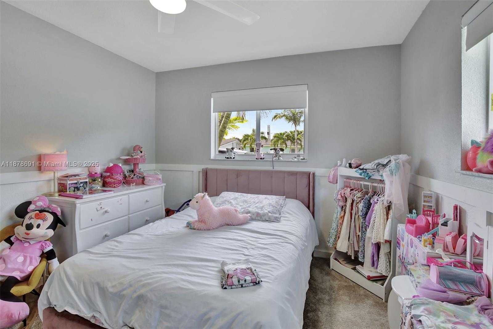 Small Image of 4117 MCKINLEY ST, Hollywood Number 26