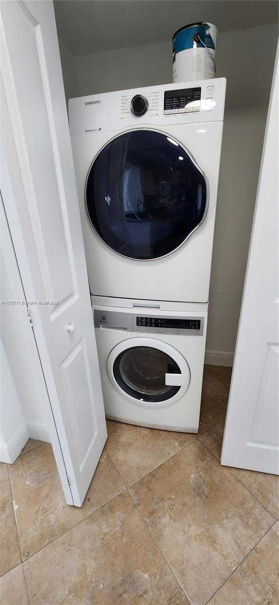 Small Image of 2665 SOUTH WEST 37TH AVE #1009, Miami Number 10