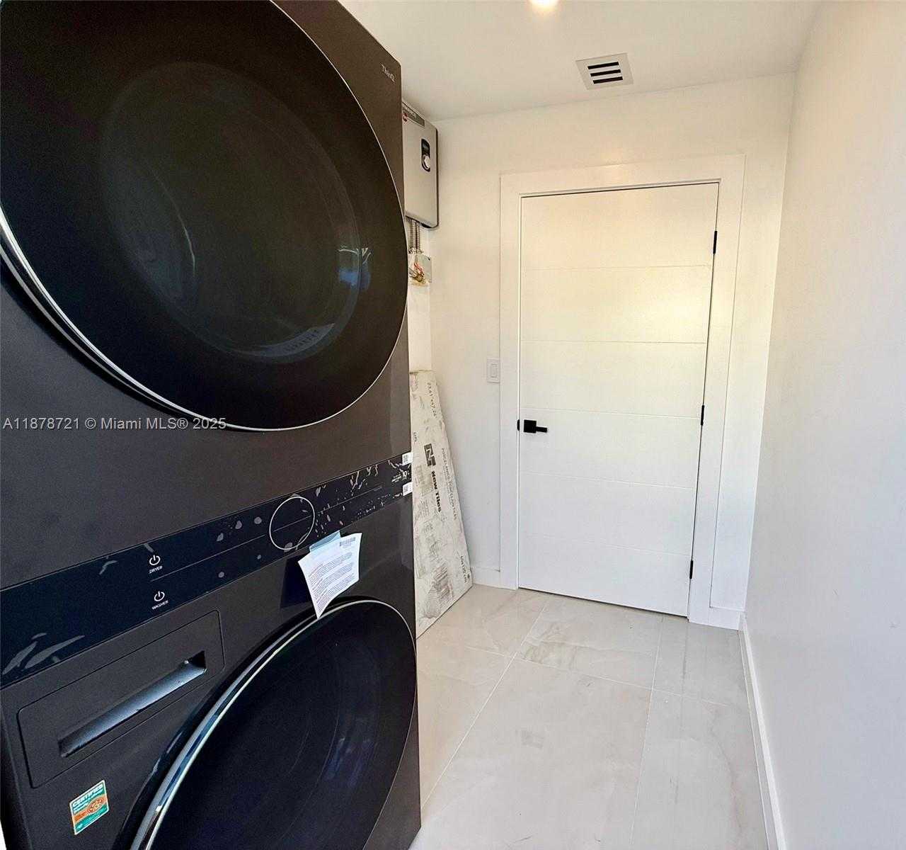 Small Image of 3322 COOLIDGE ST, Hollywood Number 18