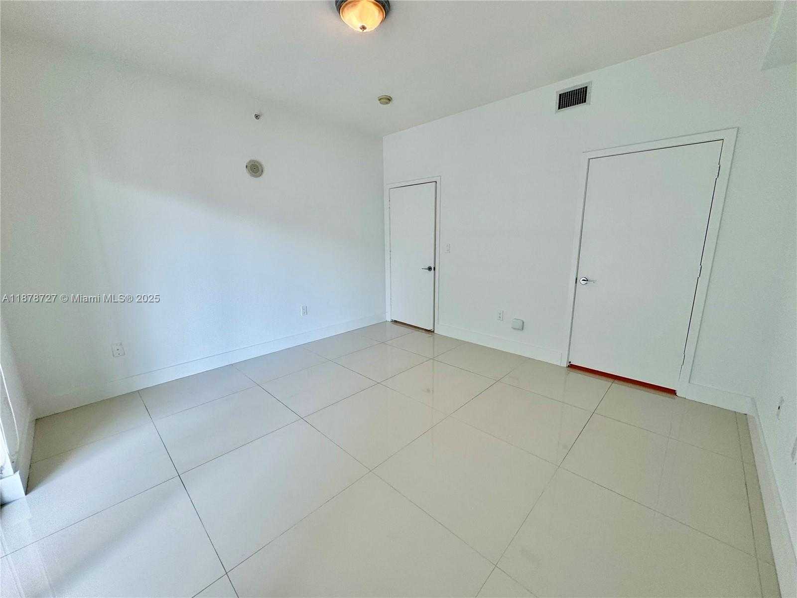 Small Image of 1111 SOUTH WEST 1ST AVE #3015-N, Miami Number 14