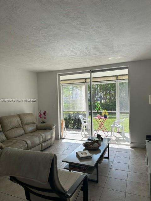 Small Image of 2930 POINT EAST DR #E112, Aventura Number 12