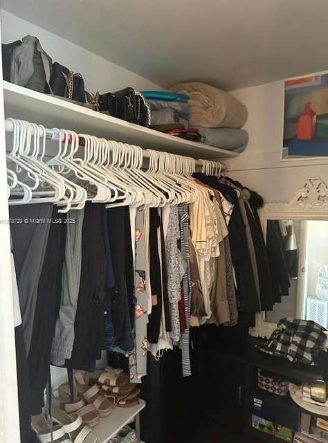 Small Image of 2930 POINT EAST DR #E112, Aventura Number 14