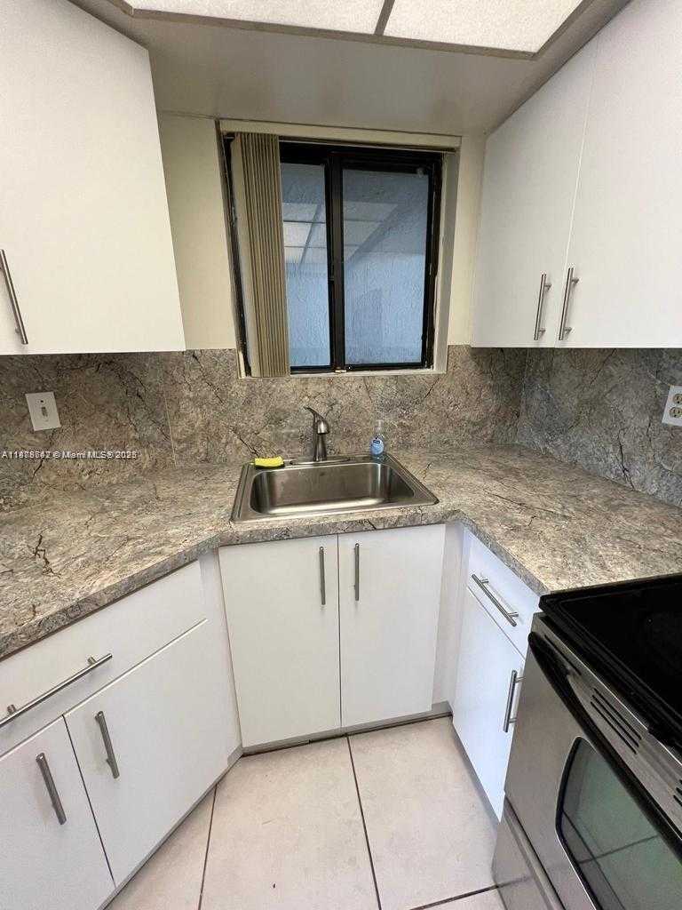 Small Image of 8205 SOUTH WEST 152ND AVE #F-415, Miami Number 4
