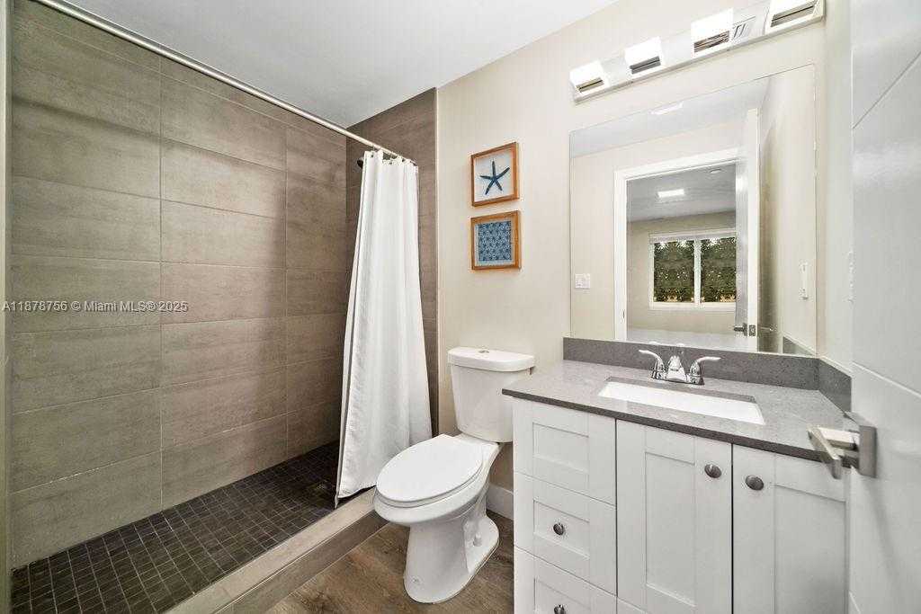 Small Image of 2311 SCOTT ST #4, Hollywood Number 11