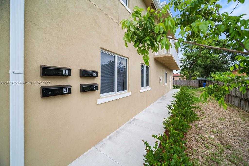 Small Image of 2311 SCOTT ST #4, Hollywood Number 17