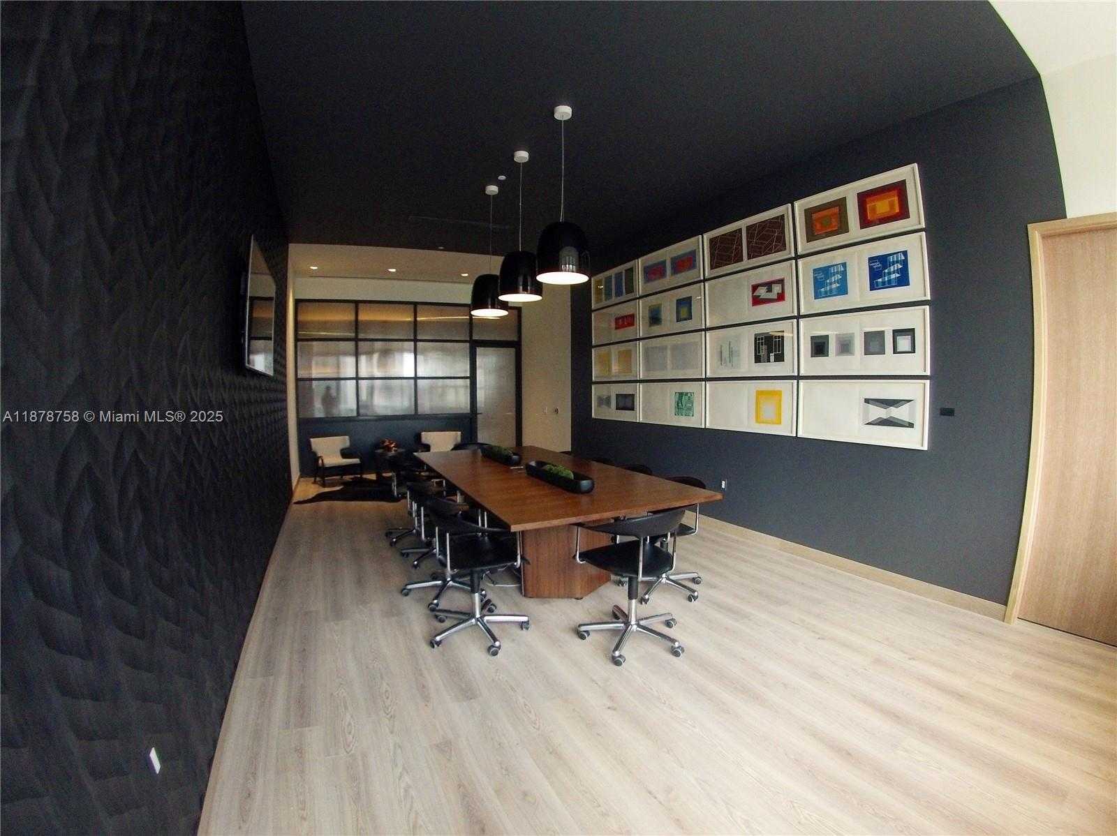 Small Image of 55 SOUTH WEST 9TH ST #2810, Miami Number 46