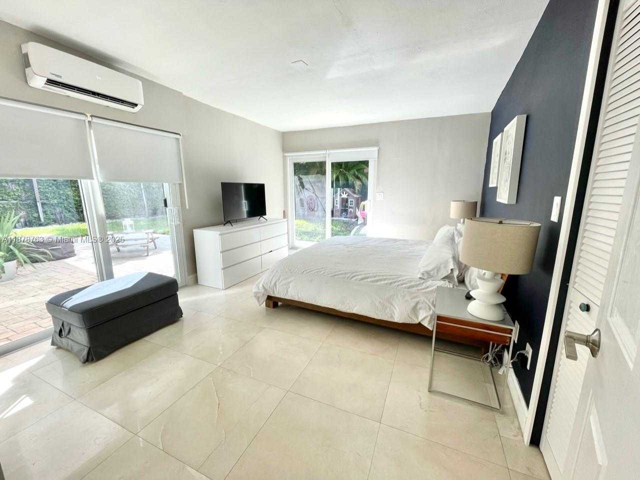Small Image of 4050 MATHESON AVE, Miami Number 11