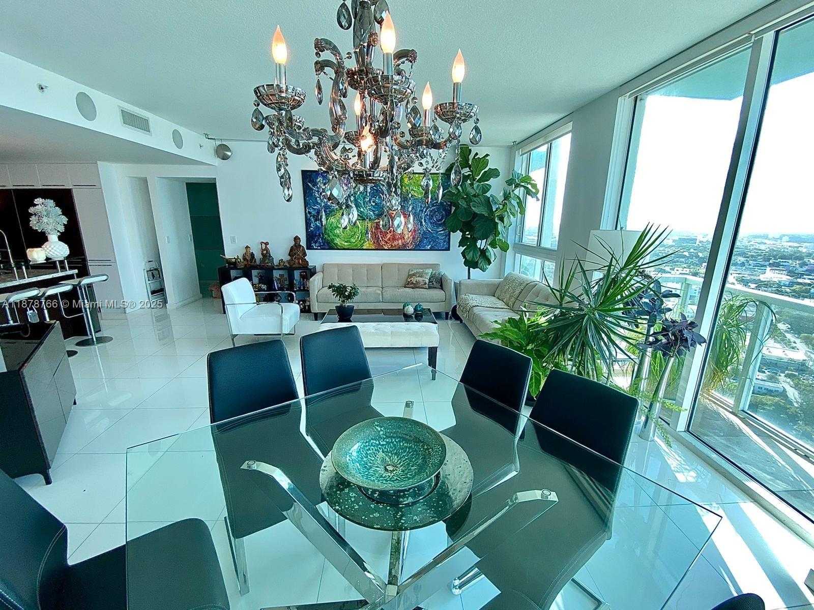 Small Image of 1900 NORTH BAYSHORE DR #3312, Miami Number 2