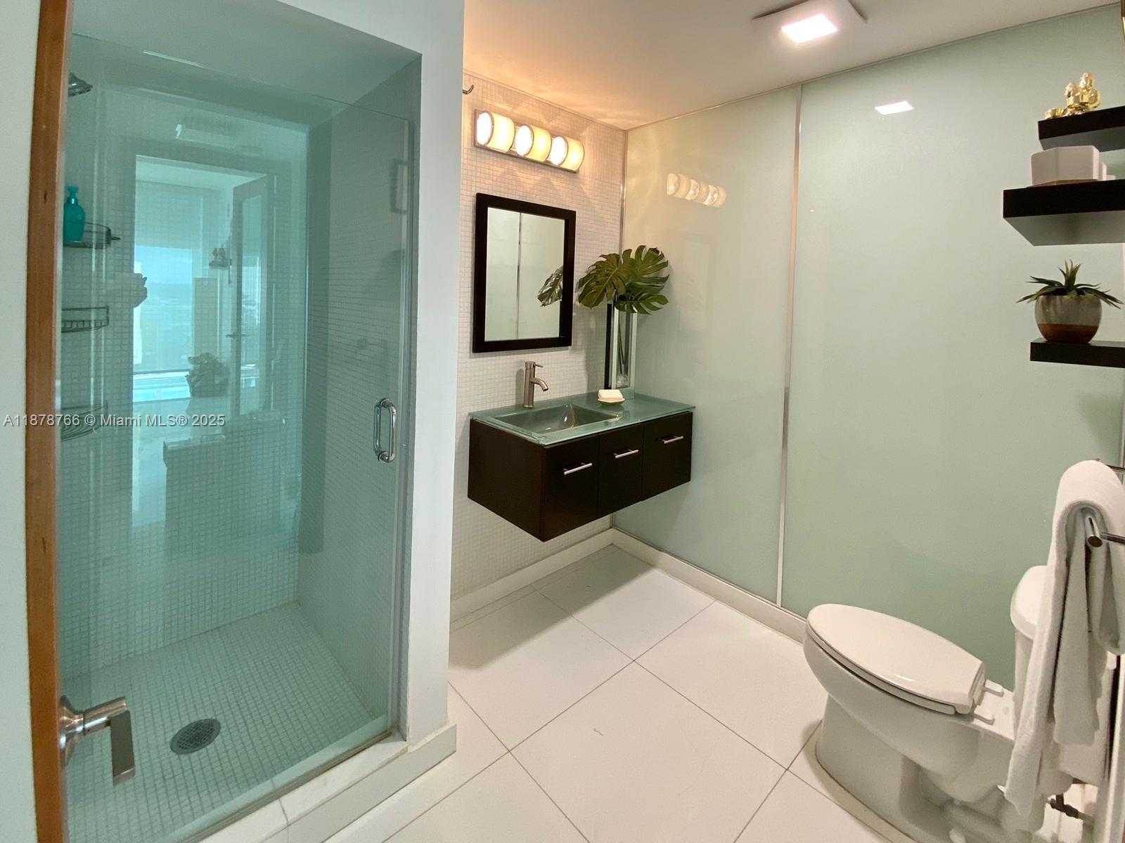 Small Image of 1900 NORTH BAYSHORE DR #3312, Miami Number 30