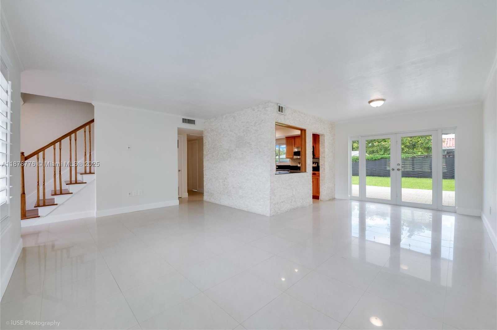 Small Image of 9975 SOUTH WEST 85TH ST, Miami Number 2