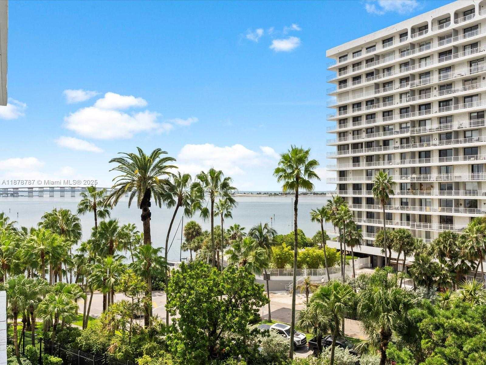 Small Image of 1450 BRICKELL BAY DR #608, Miami Number 5