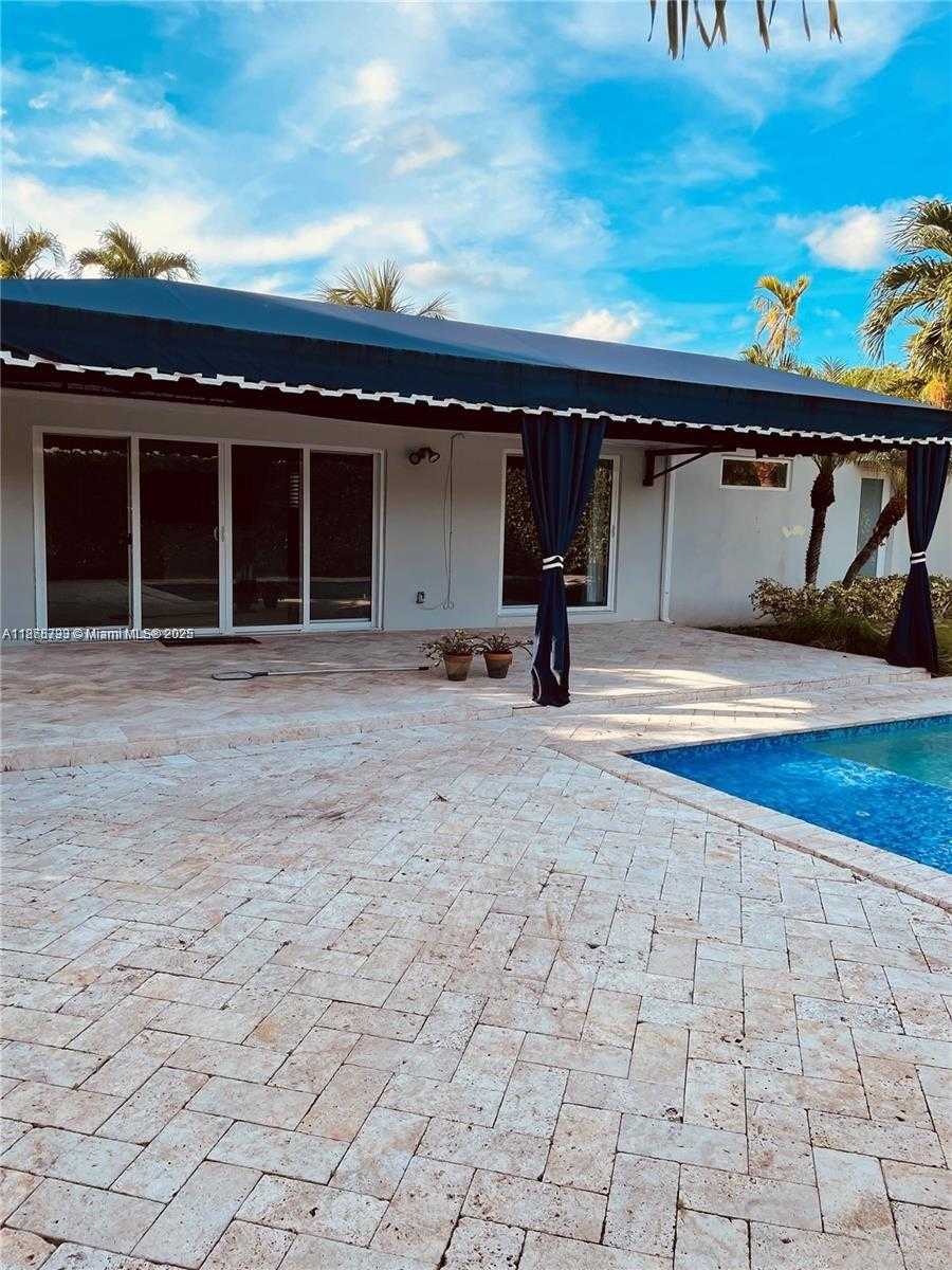 Small Image of 10540 SOUTH WEST 96TH ST, Miami Number 17