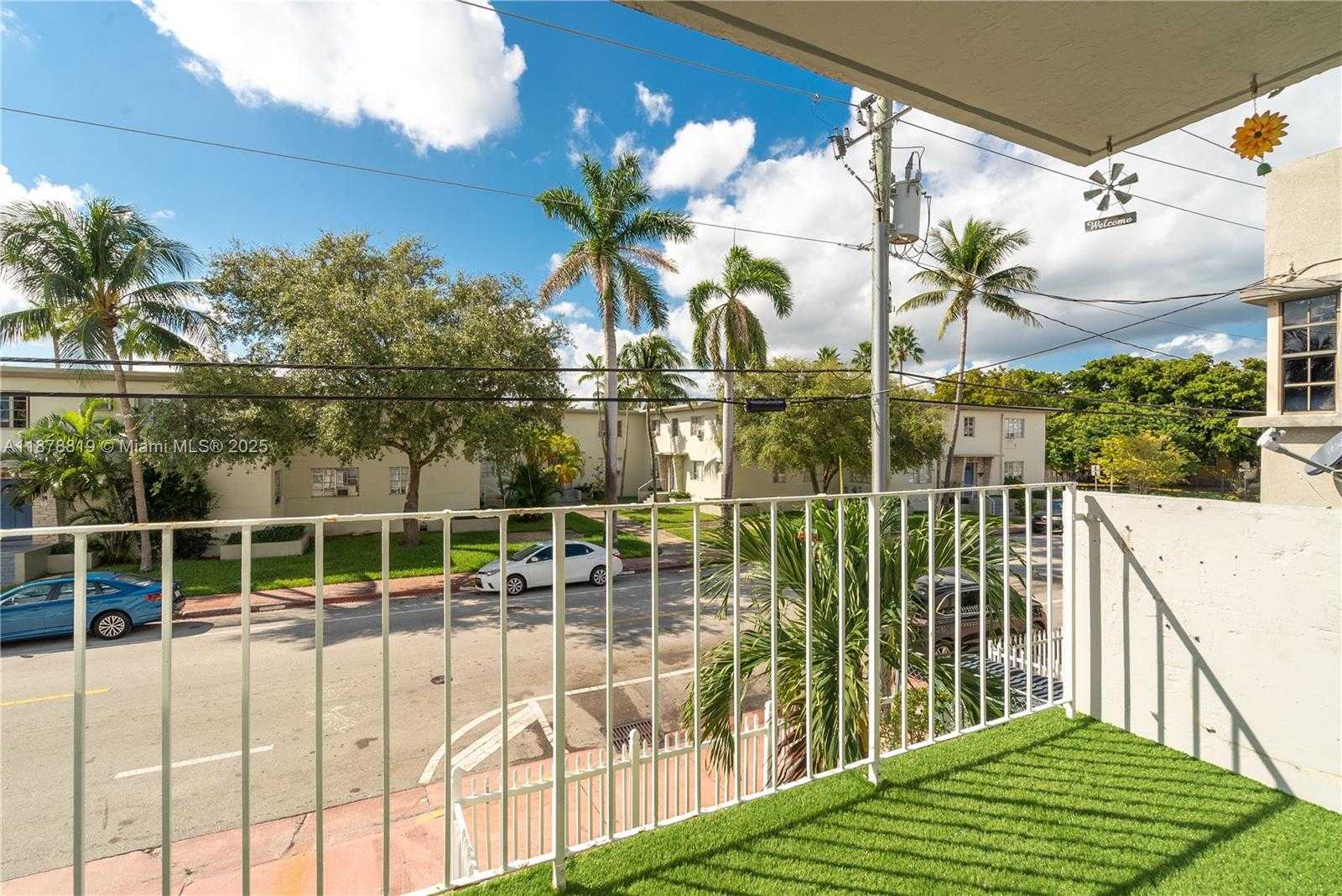 Small Image of 8305 CRESPI BLVD #2D, Miami Beach Number 17