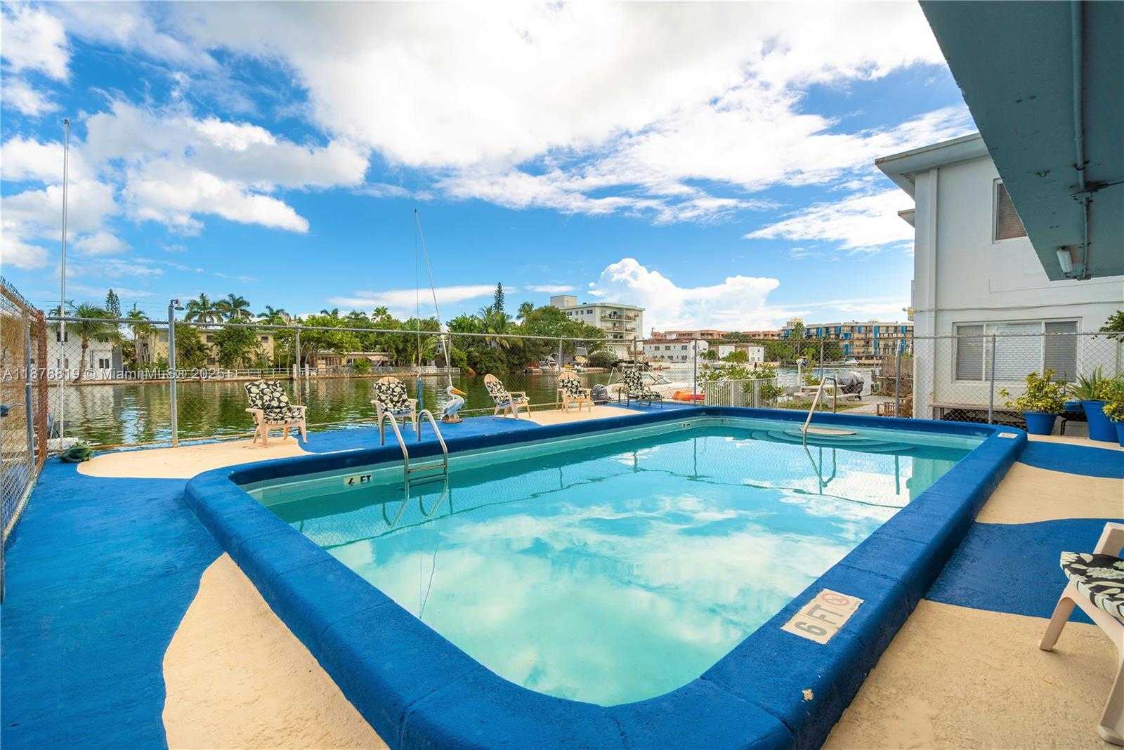 Small Image of 8305 CRESPI BLVD #2D, Miami Beach Number 20