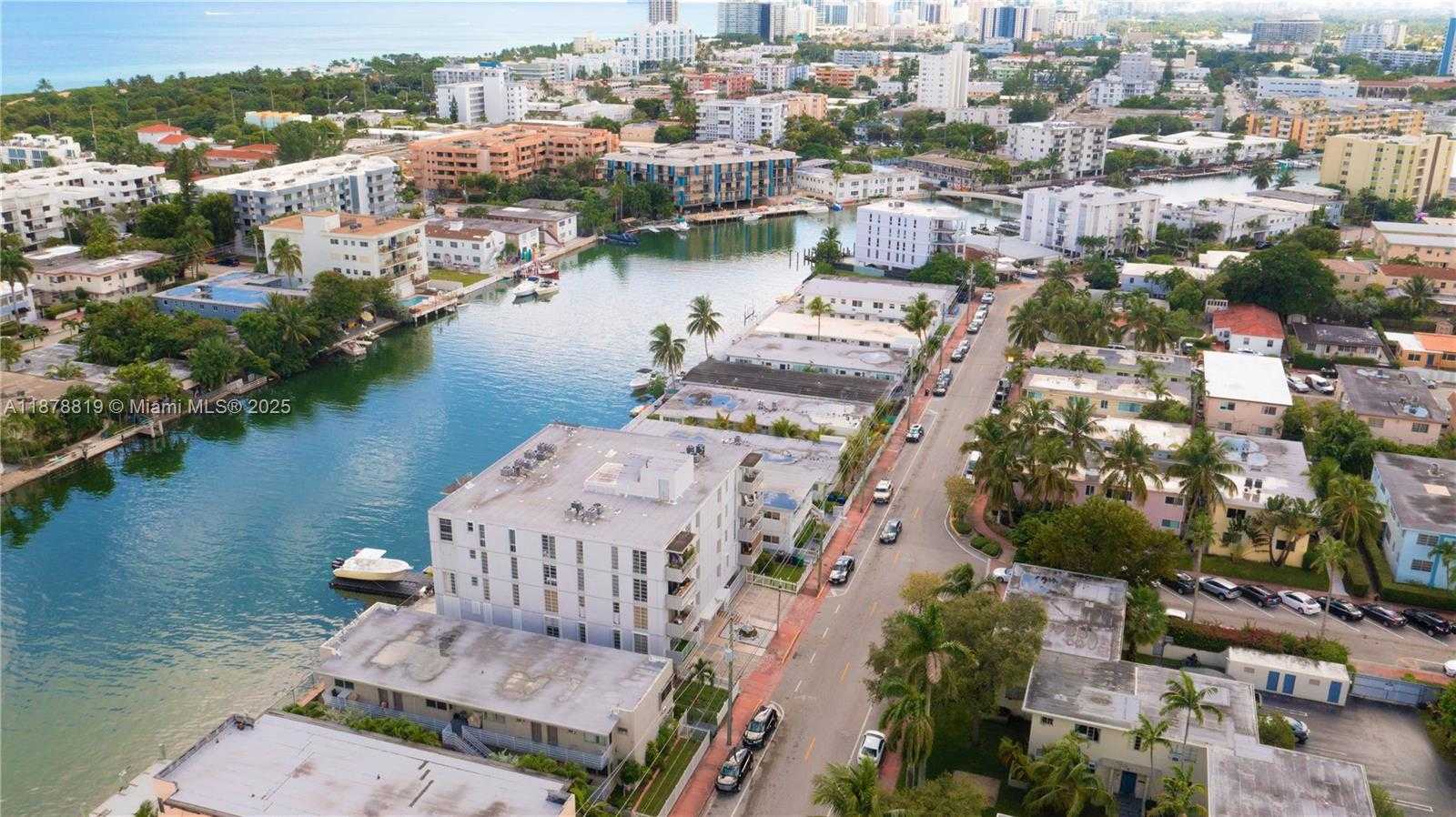 Small Image of 8305 CRESPI BLVD #2D, Miami Beach Number 26