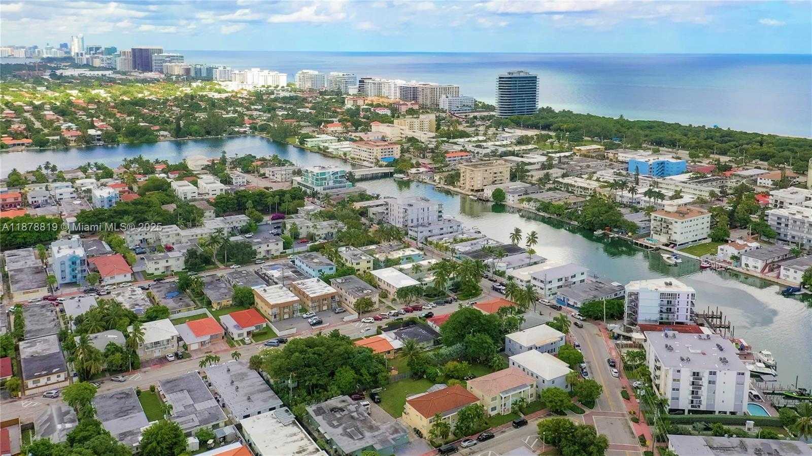 Small Image of 8305 CRESPI BLVD #2D, Miami Beach Number 32