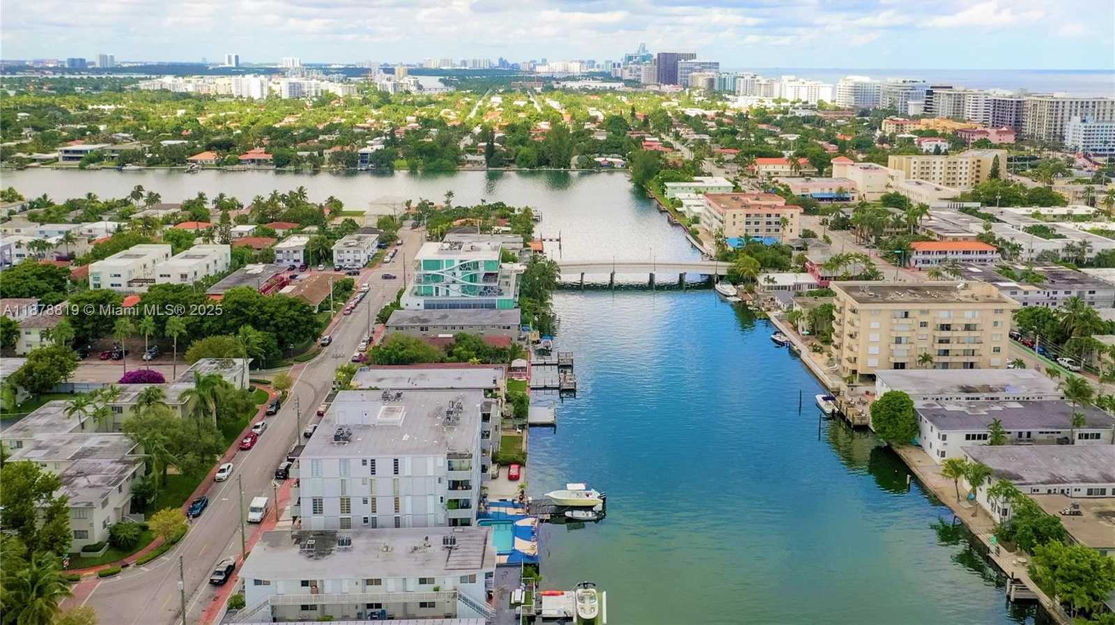Small Image of 8305 CRESPI BLVD #2D, Miami Beach Number 33