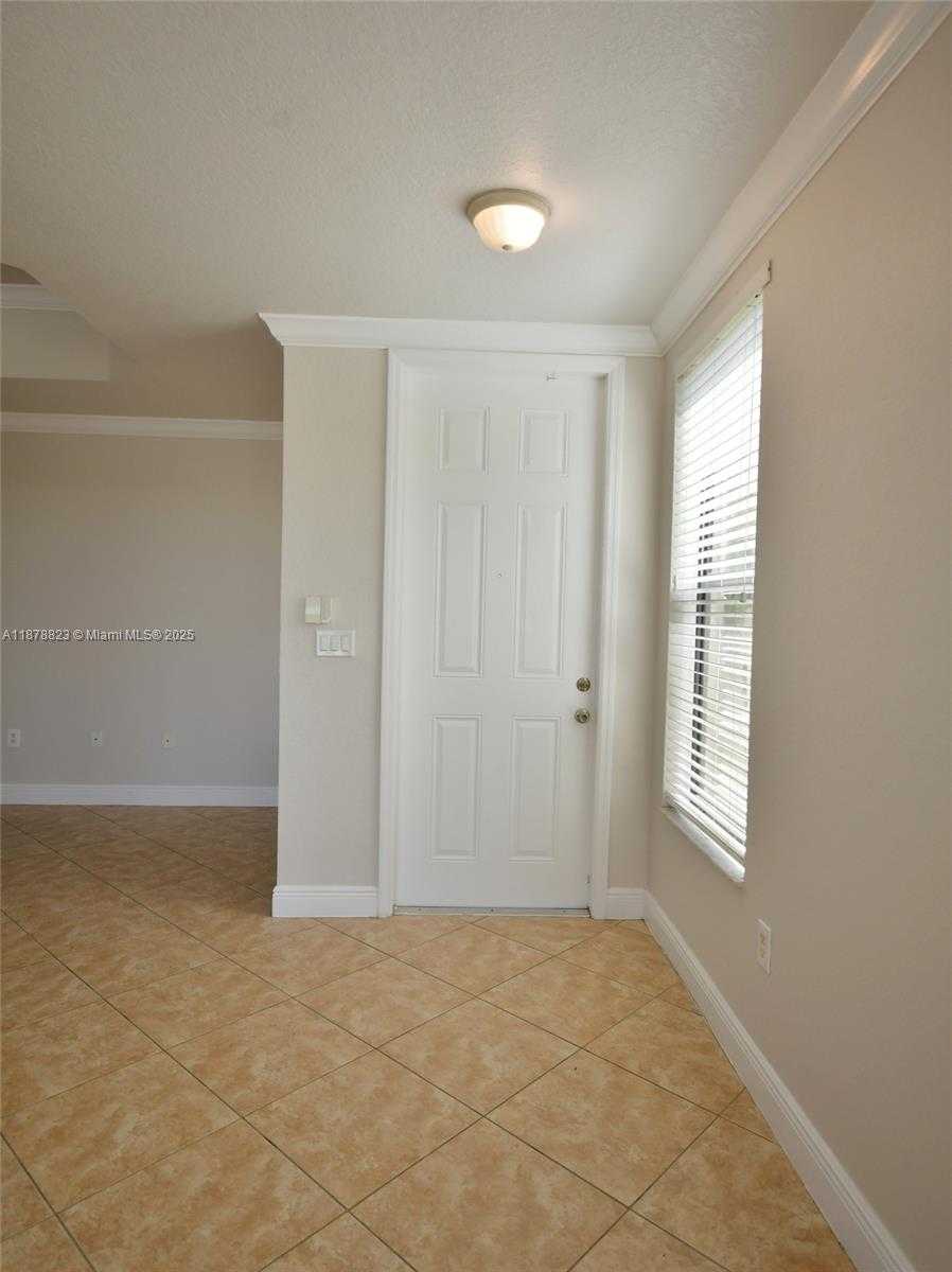 Small Image of 8940 SOUTH WEST 228TH LN, Cutler Bay Number 10