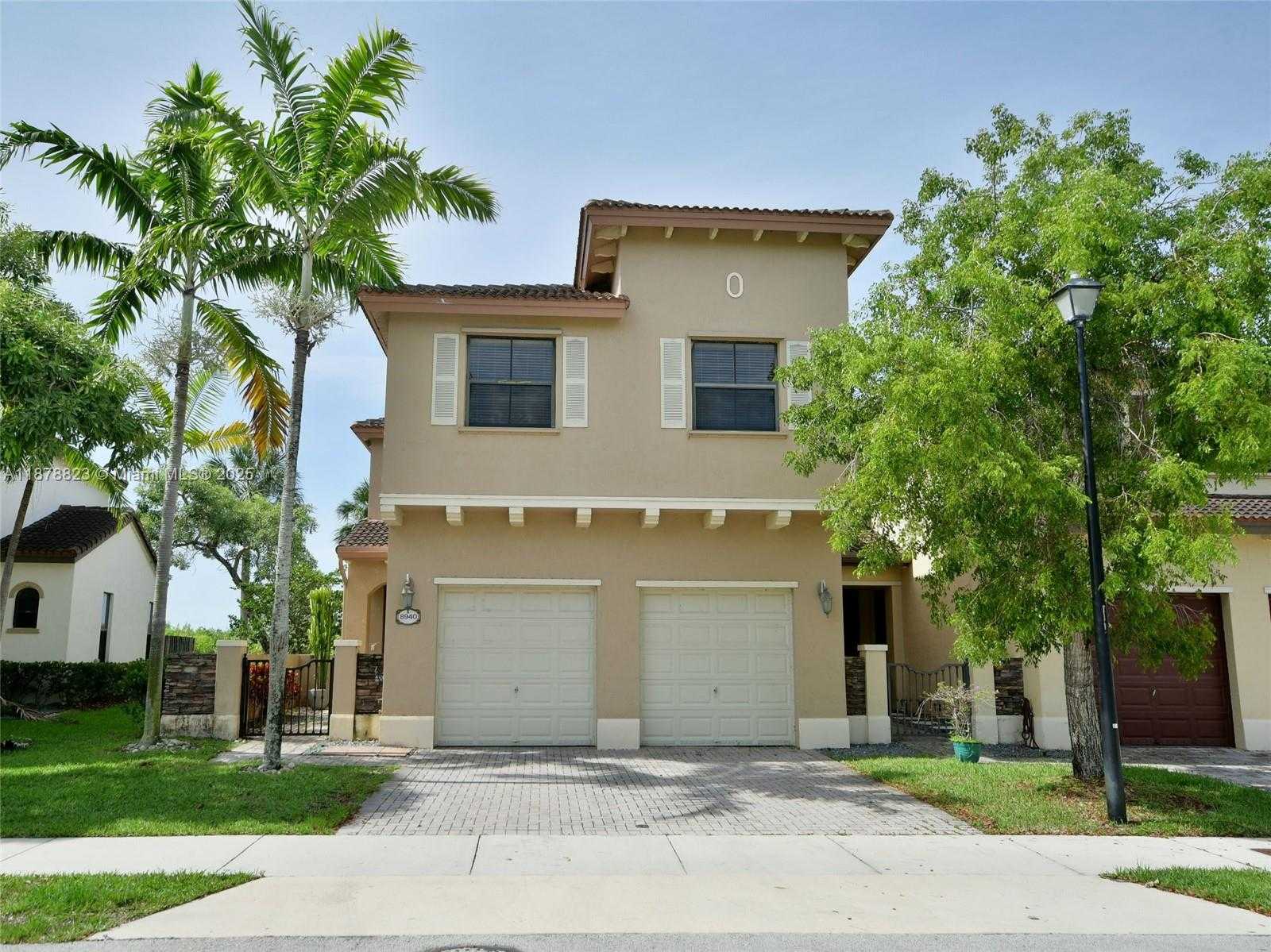 Small Image of 8940 SOUTH WEST 228TH LN, Cutler Bay Number 5