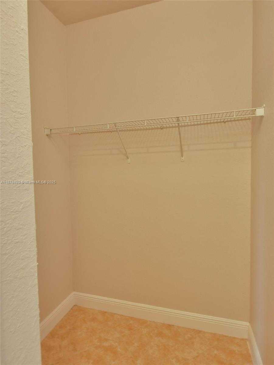 Small Image of 8940 SOUTH WEST 228TH LN, Cutler Bay Number 50