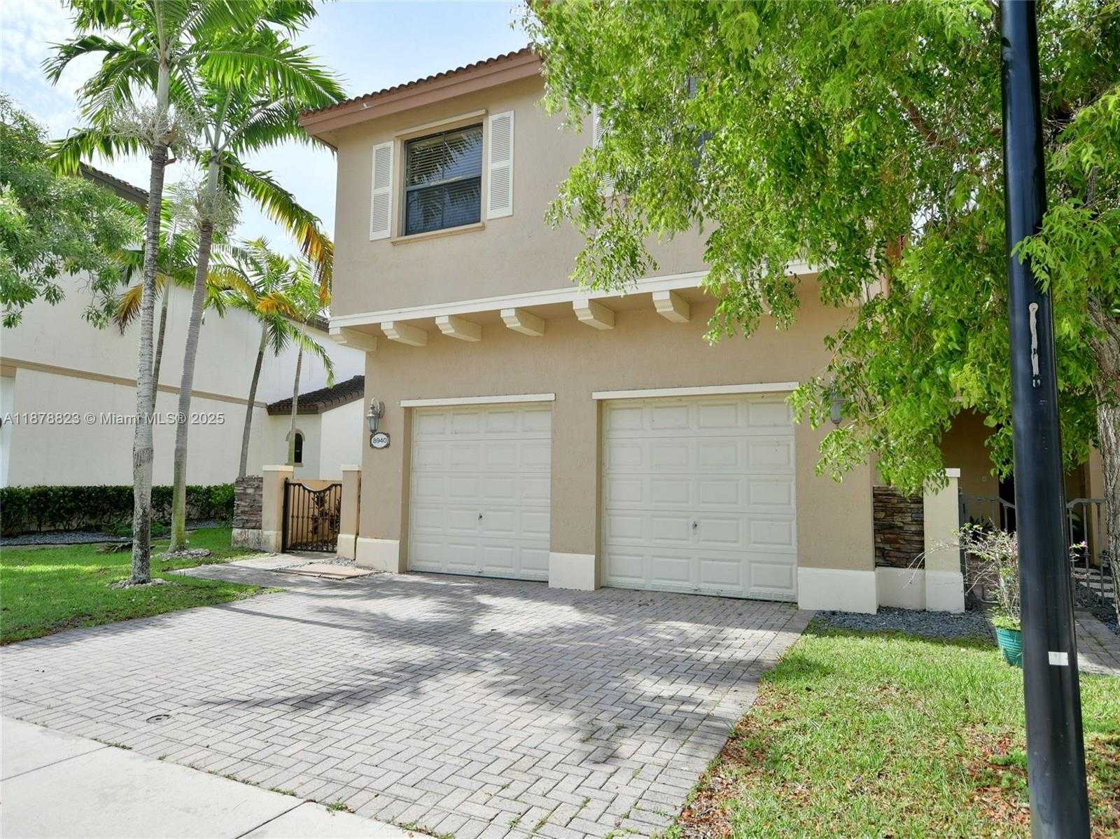 Small Image of 8940 SOUTH WEST 228TH LN, Cutler Bay Number 6