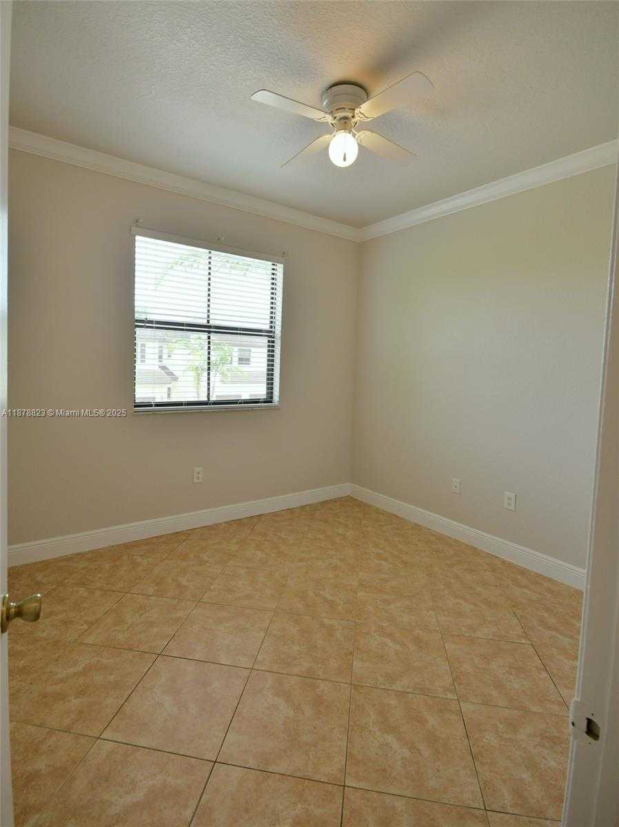 Small Image of 8940 SOUTH WEST 228TH LN, Cutler Bay Number 73
