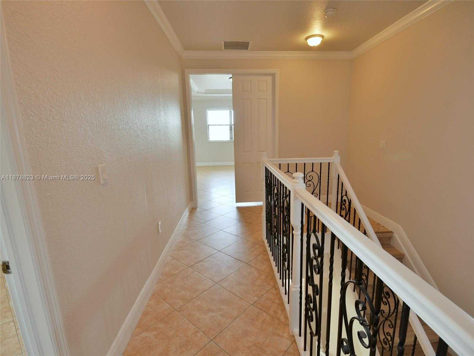 Small Image of 8940 SOUTH WEST 228TH LN, Cutler Bay Number 76