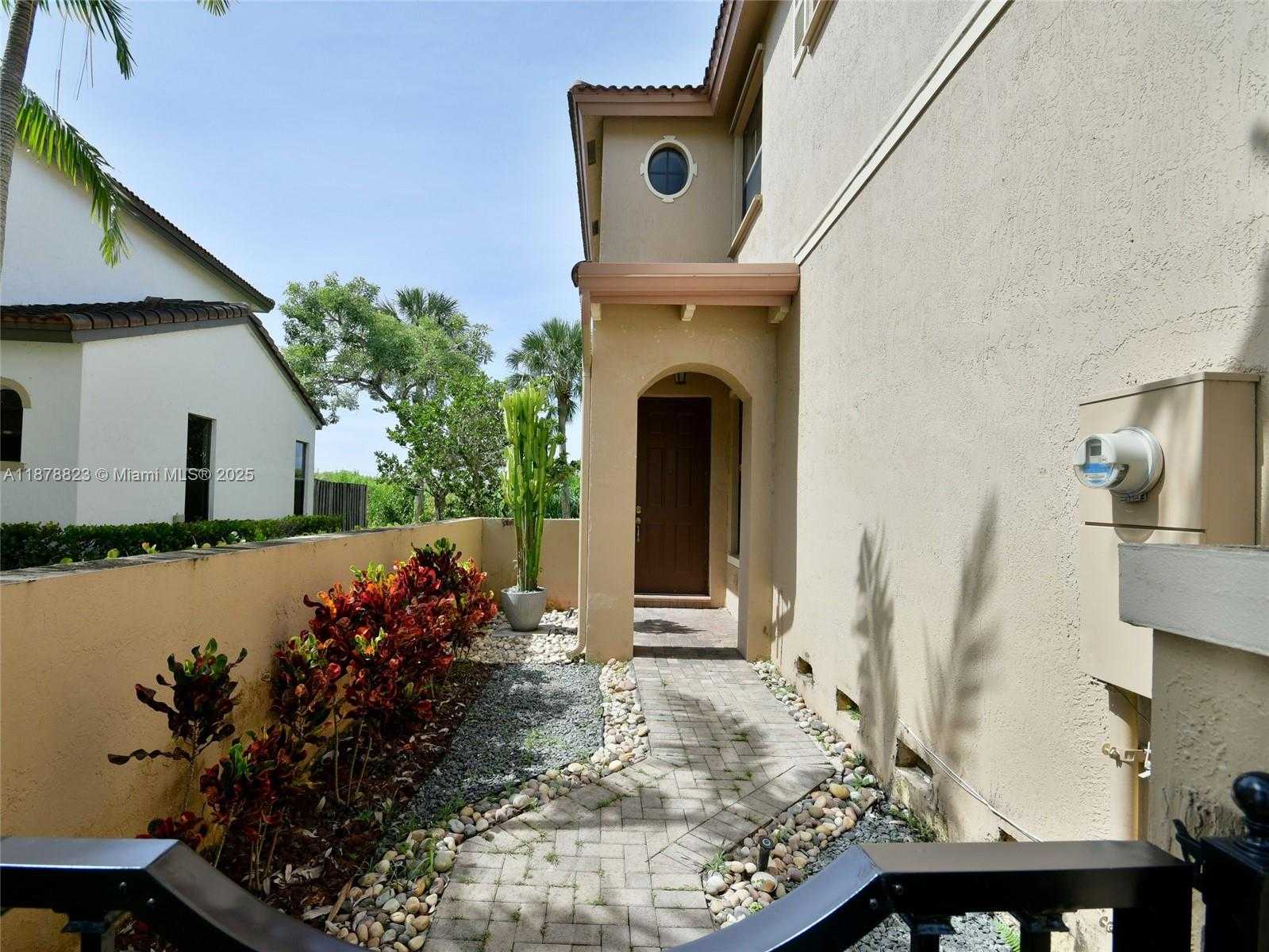 Small Image of 8940 SOUTH WEST 228TH LN, Cutler Bay Number 8