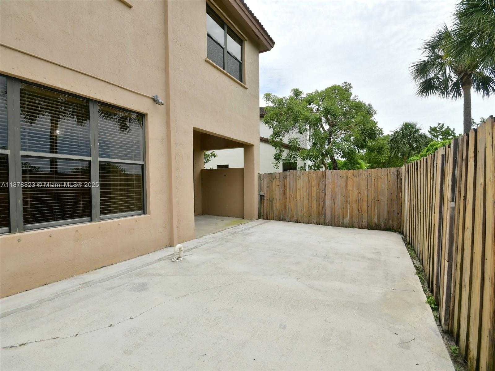 Small Image of 8940 SOUTH WEST 228TH LN, Cutler Bay Number 81