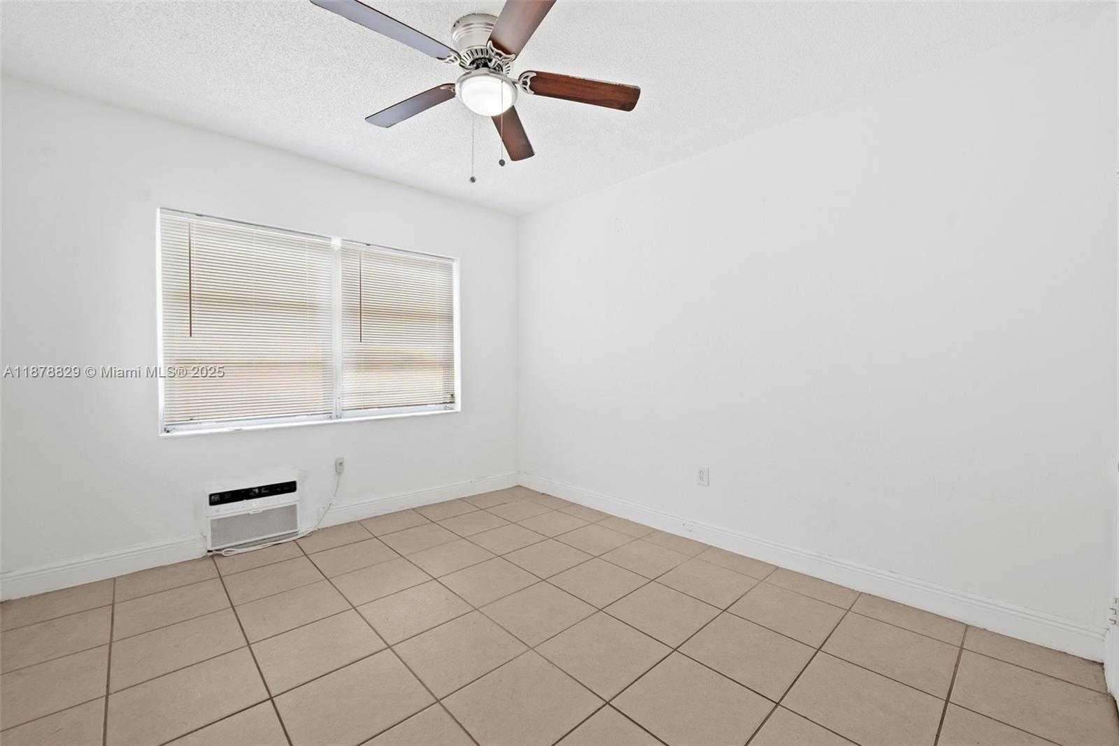 Small Image of 3571 SOUTH WEST 10TH ST #10B, Miami Number 21