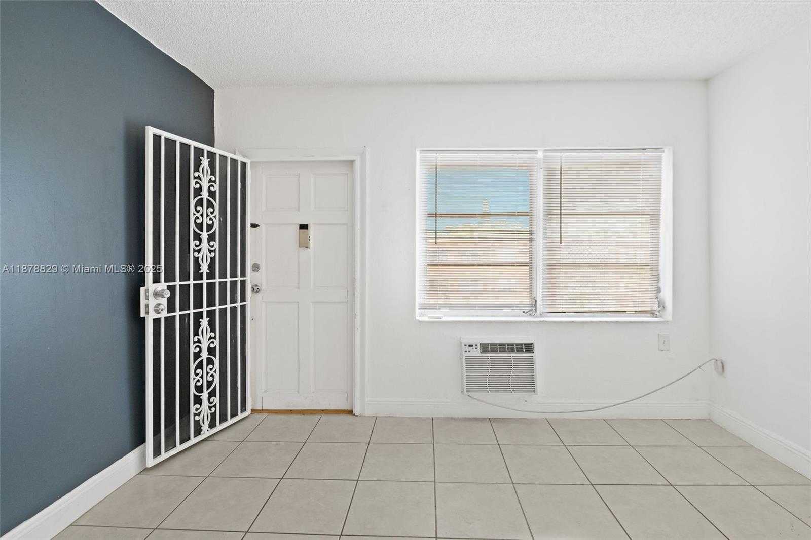 Small Image of 3571 SOUTH WEST 10TH ST #10B, Miami Number 5