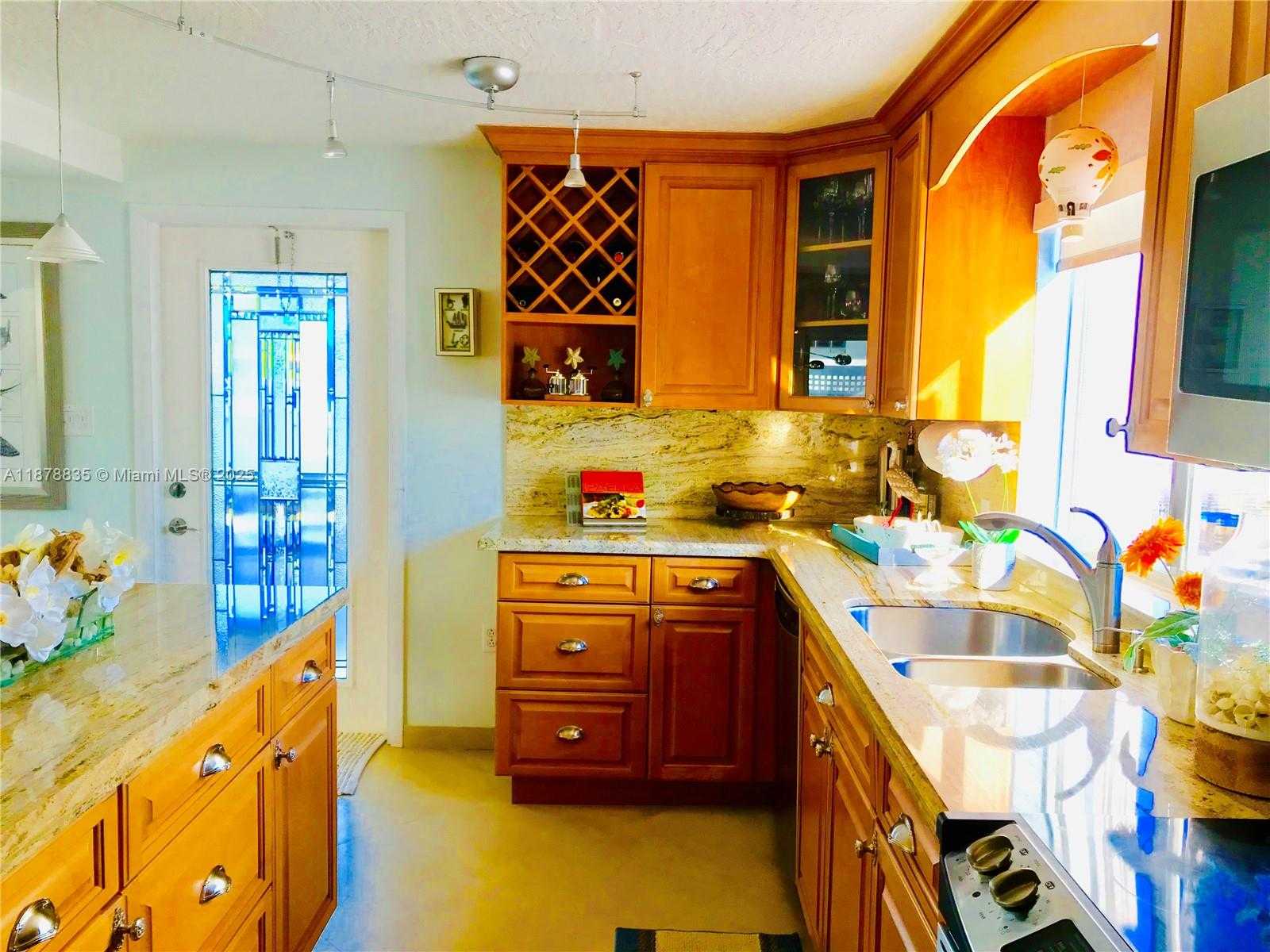 Small Image of 30 JEAN LA FITTE DR, Key Largo Number 15
