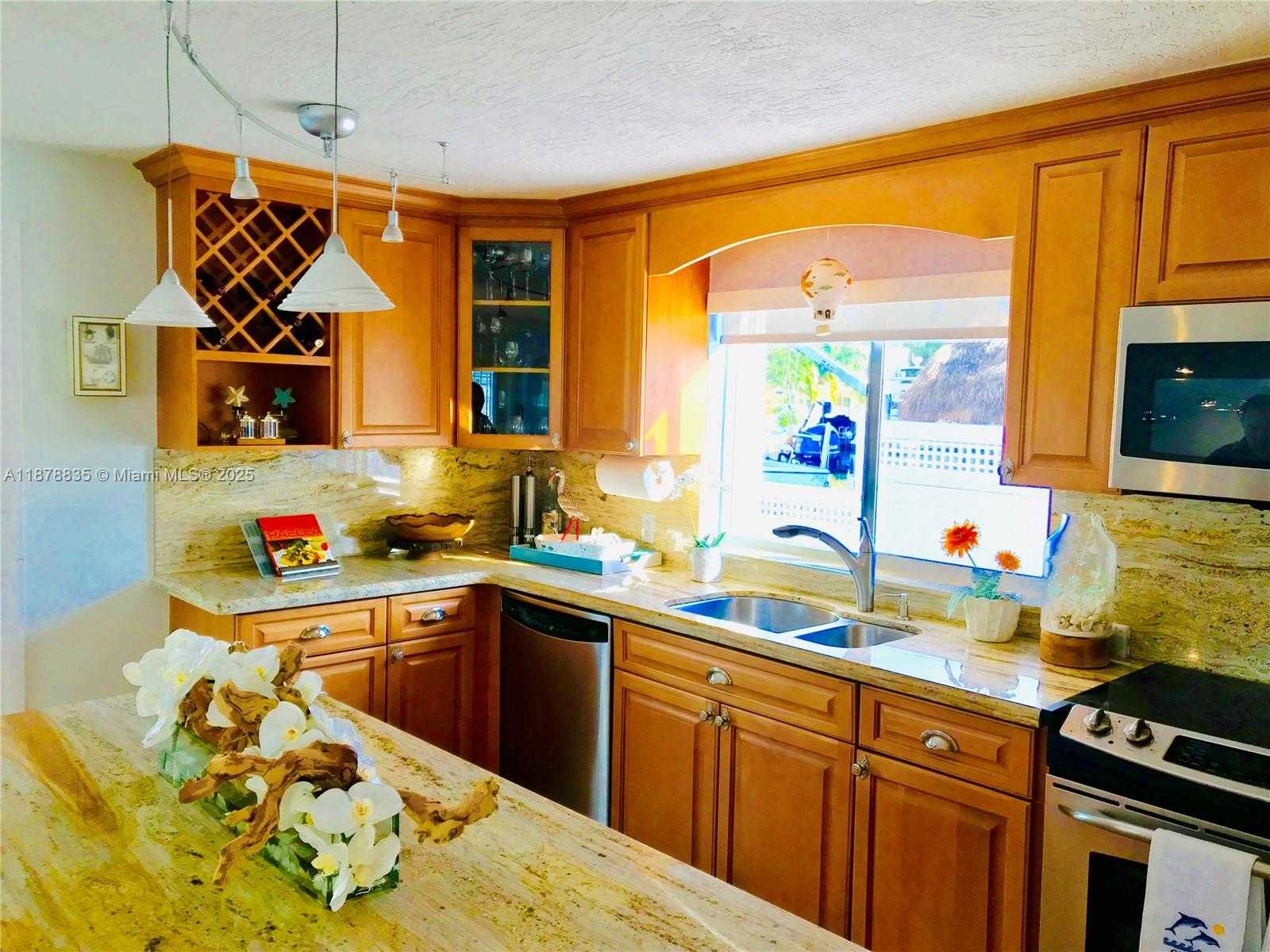 Small Image of 30 JEAN LA FITTE DR, Key Largo Number 16